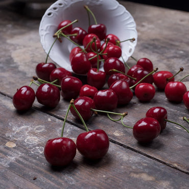 Premium Juicy Dark Red Cherries